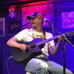 Meet your Posher, Kyle